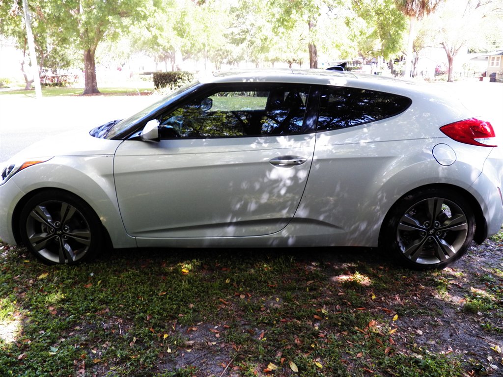 2017 Hyundai Veloster