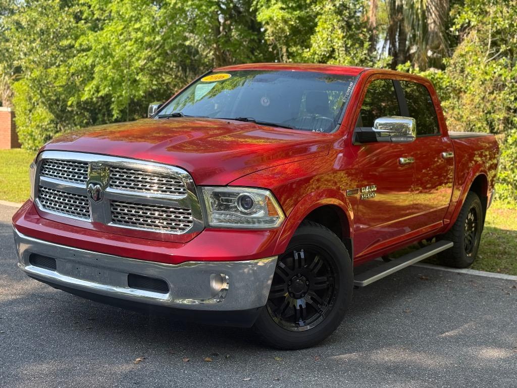 2016 RAM 1500 Laramie 4x4 Crew Cab 5'7's photo